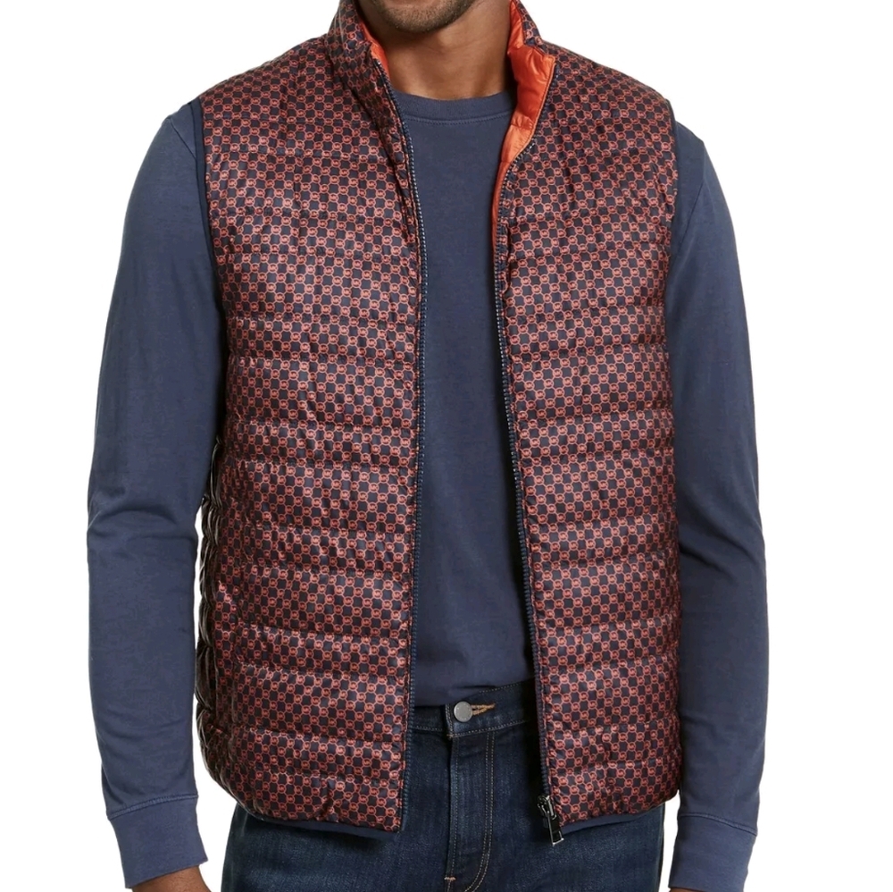 Michael Kors Men's Lightweight Reversible Puffer Vest